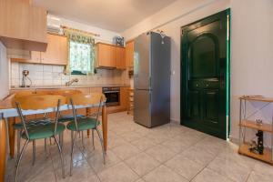 Ariadni Sea View House by RentalsPro - Kryopigi Halkidiki