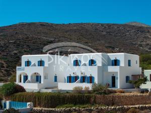 Galini Apartments Sikinos Travel
