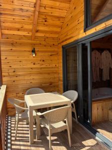 Mapi Bungalow River View