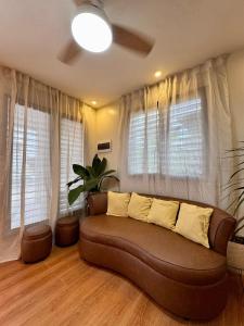 The 19th Transient House in Solano 1