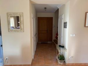 Villas Villa moderne avec piscine privee a Mallemort : photos des chambres