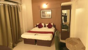 Aradhya Executive Koregoan Park