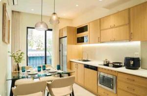 Home by La Sinfonía Triệu Việt Vương