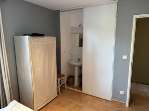 Villas Villa moderne avec piscine privee a Mallemort : photos des chambres
