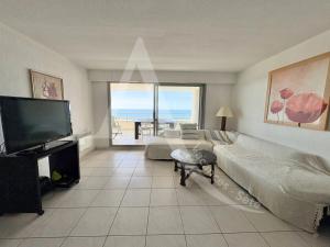 Sur les hauteurs, T4 avec clim, wifi, parking et piescine