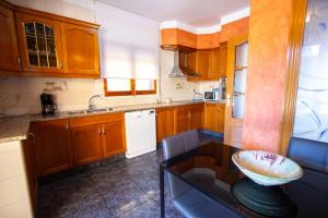 Catalunya Casas Off the beaten path oasis near lake!