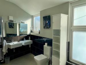 Gorgeous 4 bedroom Townhouse