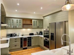 Gorgeous 4 bedroom Townhouse