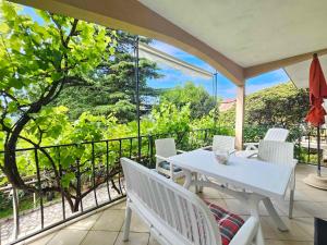 Apartment in Novi Vinodolski 15285