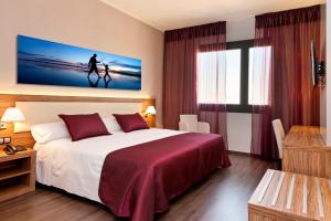 Double Room with Lagoon View room in Dña Monse Hotel Spa & Golf
