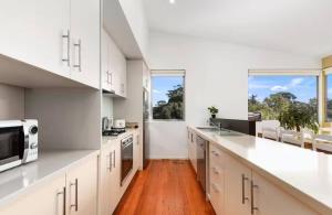 Point Lonsdale Seaside Escape