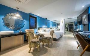 Premier Hotel XYM - Motely, Soul