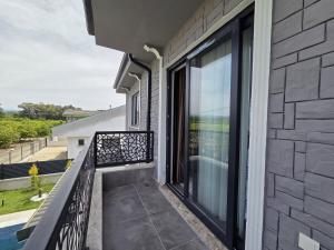 Peaceful Vacation, Luxury Detached Villa