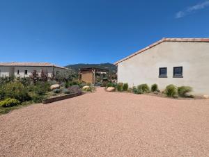 Villas House with pool : photos des chambres