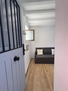 Mazuelo - Harbors Light