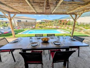 Villas House with pool : photos des chambres