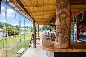 Maisons de vacances Mobilhomes Camping Lacs d-Armagnac : photos des chambres
