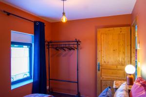 Maisons de vacances Vignes et Sentiers - Charming Stone House for 4 : photos des chambres