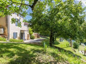 Maisons de vacances Tranquil Holiday Home in Soturac with pool : photos des chambres