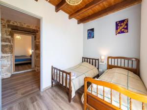 Maisons de vacances Tranquil Holiday Home in Soturac with pool : photos des chambres