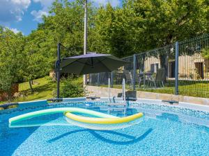 Maisons de vacances Tranquil Holiday Home in Soturac with pool : photos des chambres