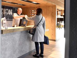 Hotels ibis budget Caen Porte de Bretagne : photos des chambres