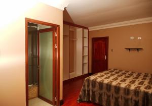 Un-Furnished Rooms Contractors Accomodation at 66 Pongola Street, MIDDELBURG, Mpumalanga
