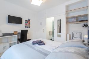 B&B / Chambres d'hotes Chambres D-hotes Au Bougainvillier : photos des chambres