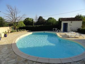 Maisons de vacances Lou Vaou - Maison Climatisee avec Piscine : photos des chambres