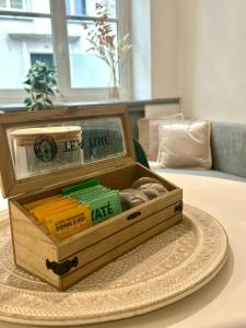 Au Coeur de Nantes - idealement situé Studio tout confort avec chambre separée