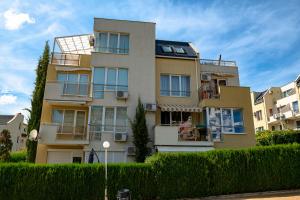 Belle View - Menada Apartments