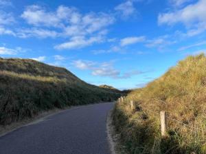 Dünenblick am Meer aber 400 meter entfernt, mit renoviertem Badezimmer