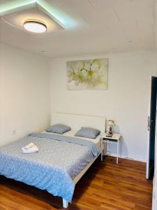 Spacious budget room with Private bathroom