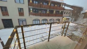 Mestia Retreat Sleeps 12 with Garden