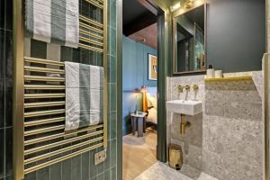 The Carlton Tavern Hotel