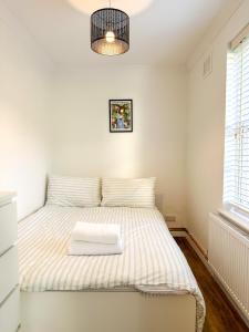 Folkestone Oasis - Central 2 Bedroom Apartment - Pets Welcome!