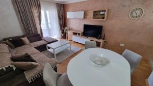 three bedroom apartment