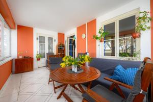 Apartment VALDEPIAN 3BR with Balcony with Sea View