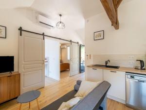 Maisons de vacances Tranquil Holiday Home in Soturac with pool : photos des chambres