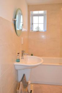 Osborne House Apartment 3