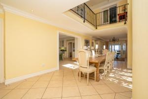 Charming Langebaan Holiday Home with Panoramic Views