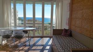 Vistas al mar y garaje cerca de BCN