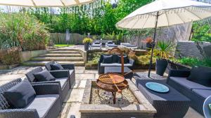 Shippenrill Croyde - Sleeps 14 - Hot Tub option - Stylish Home with fire pit, table tennis & dog friendly