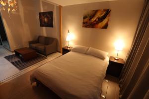 1BR condo at One Uptown Residence in BGC