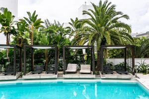 350m da Praia de Jurerê | Piscina #JA36