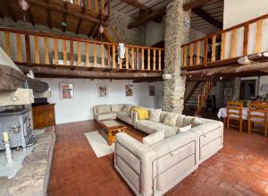 Maisons de vacances Wood Lodge - Sleeps10 - Skiing - Thermal Baths : photos des chambres