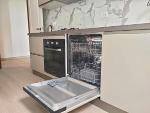 MY Bergamo Pool Apartment