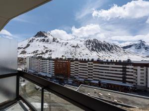 Bel appartement pour 7 personnes, balcon, accès direct aux pistes - FR-1-502-370