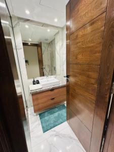 Studio New York 1 CFC 2 minutes away