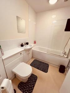 Middlesbrough Stylish Flat TS5 & Private Parking